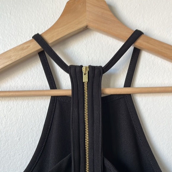 Express Black Bodycon Dress with Back Cutouts Size 2 Excellent Condition - Picture 3 of 6